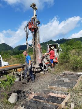 Lakonca vrtanje najglobje vrtine